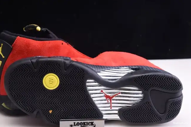 One Kick Challenge Retro 14 654459-670 Red Jordan Air 0704